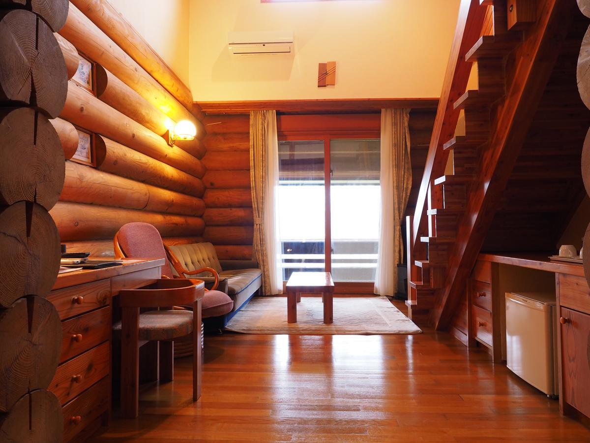Log Hotel Larch Lake Kanayama Minamifurano Quarto foto